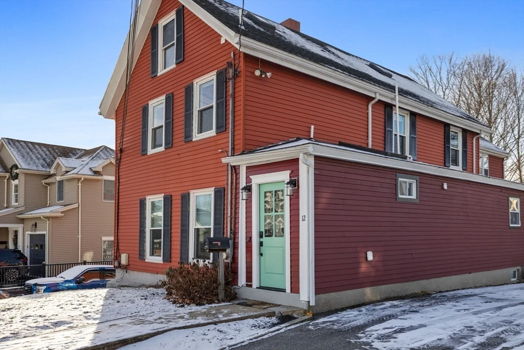4 bed, 2 bath apartment for rent at 12 Wright St Unit 1, Stoneham — photo 35 of 36