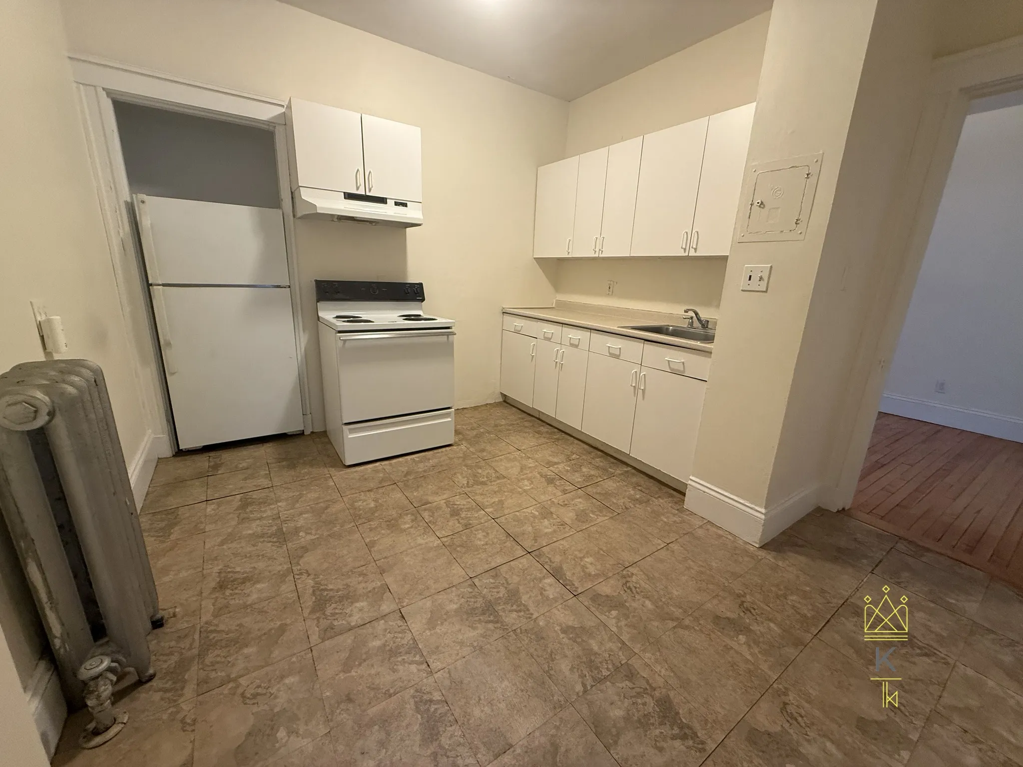 1 bed, 1 bath apartment for rent at 120 Babcock St Unit 2A, North Brookline — photo 4 of 10