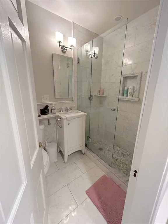 Studio bed, 1 bath apartment for rent at 120 Beacon St Unit 1A, Back Bay — photo 8 of 16