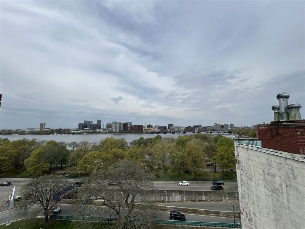 Studio bed, 1 bath apartment for rent at 120 Beacon St Unit 1A, Back Bay — photo 12 of 16
