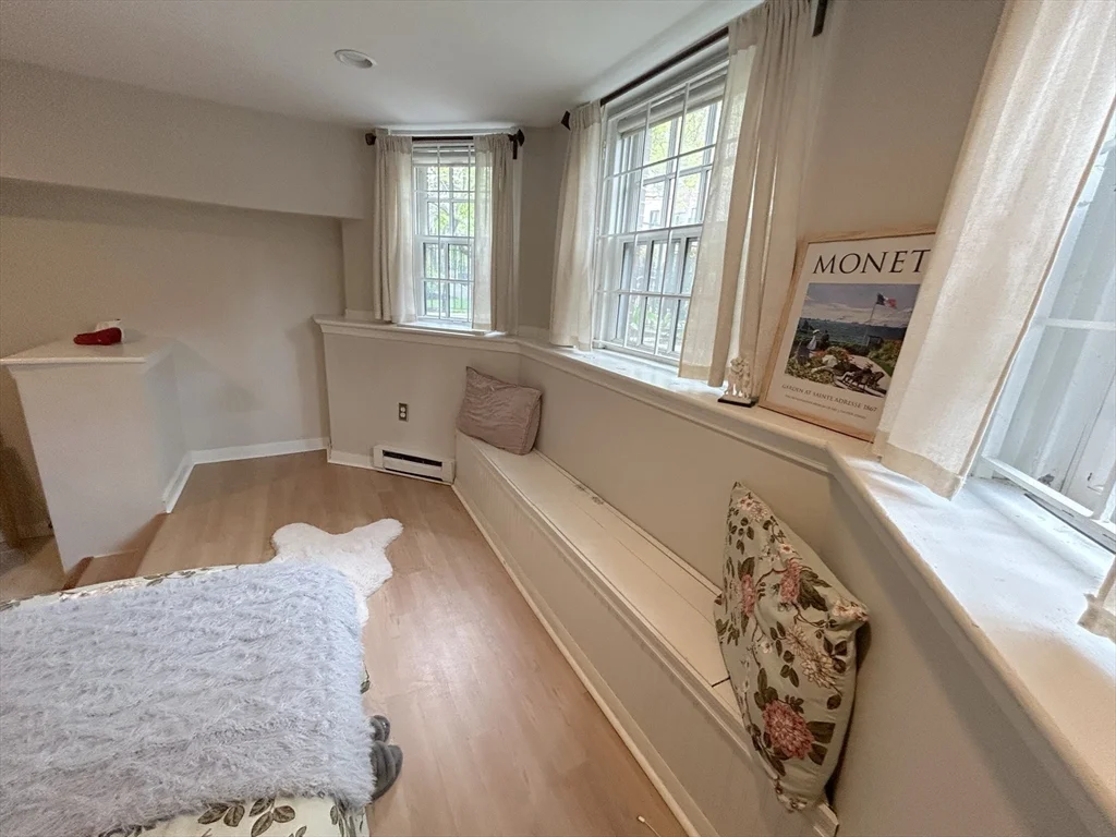 Studio bed, 1 bath apartment for rent at 120 Beacon St Unit 1A, Back Bay — photo 5 of 16