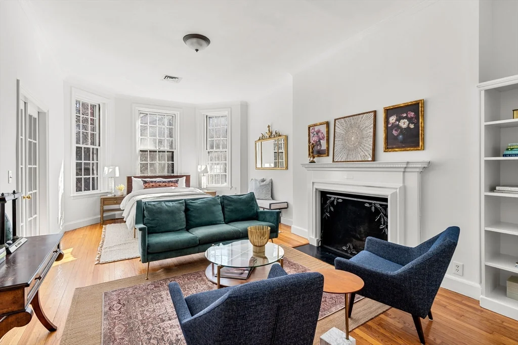 2 bed, 2 bath apartment for rent at 120 Beacon Unit 3, Back Bay — photo 10 of 19