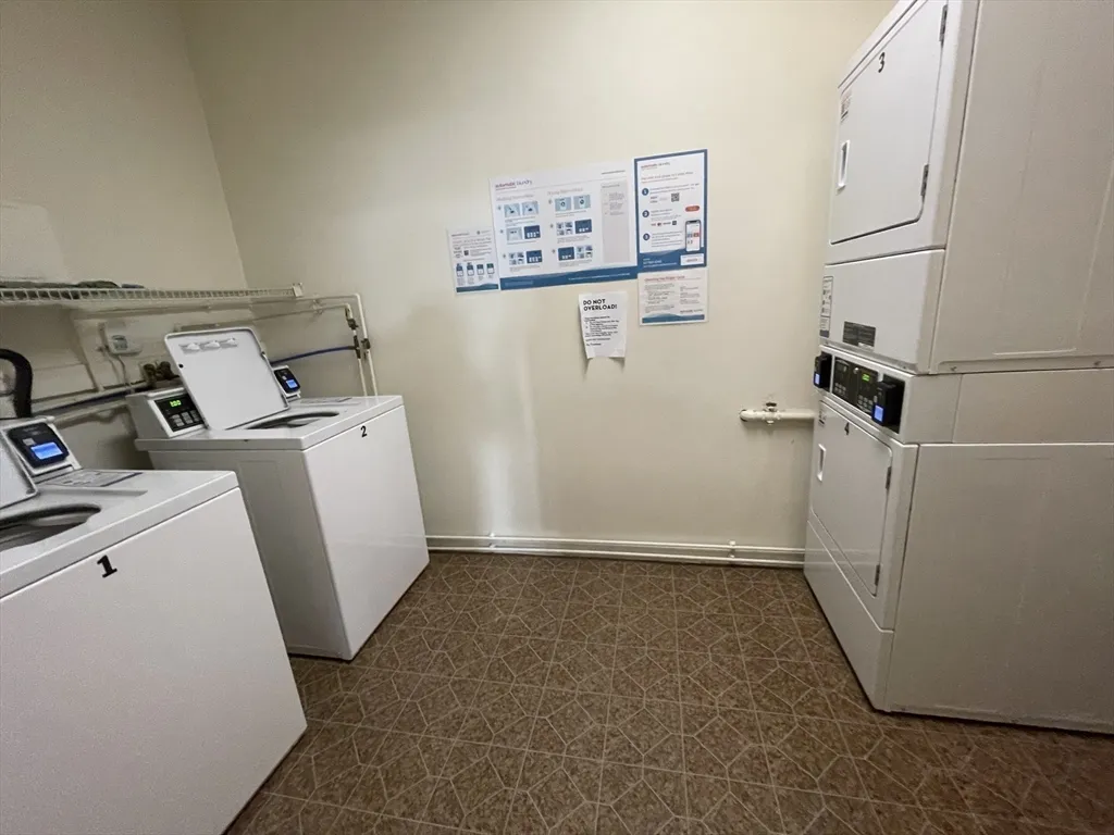 2 bed, 1 bath apartment for rent at 120 Beaconsfield Rd Unit 20, Brookline — photo 16 of 17