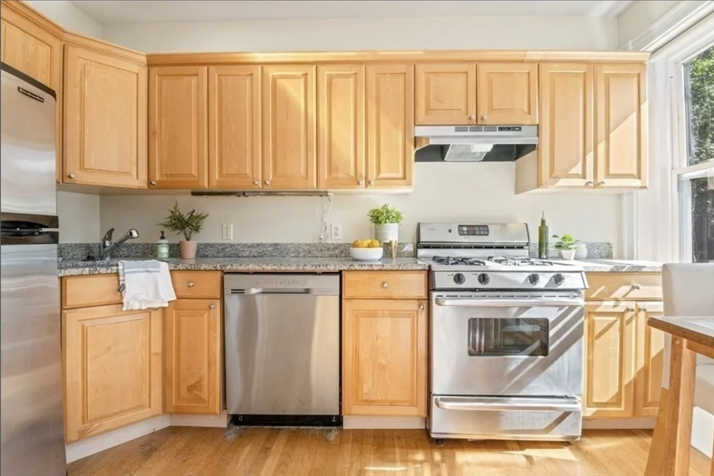 2 bed, 1 bath apartment for rent at 120 Brook St Unit 3, Brookline Village — photo 2 of 10
