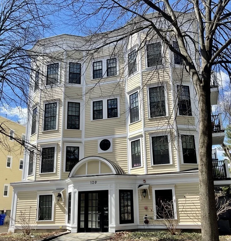 2 bed, 2 bath apartment for rent at 120 Browne St Unit 3, Coolidge Corner