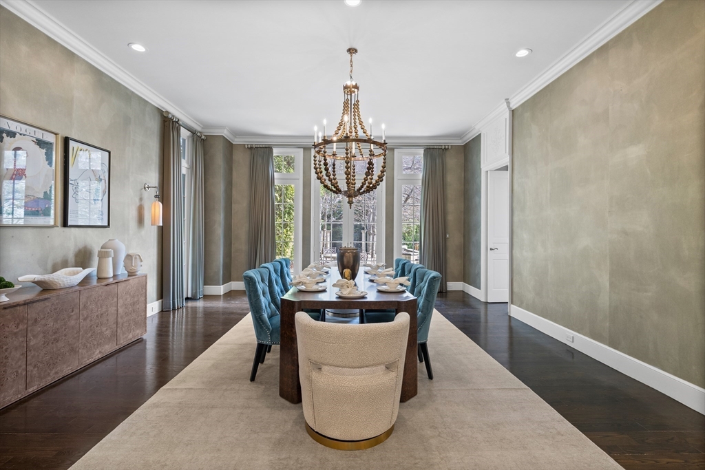 6 bed, 4+ bath apartment for rent at 120 Cabot St, Chestnut Hill — photo 6 of 37