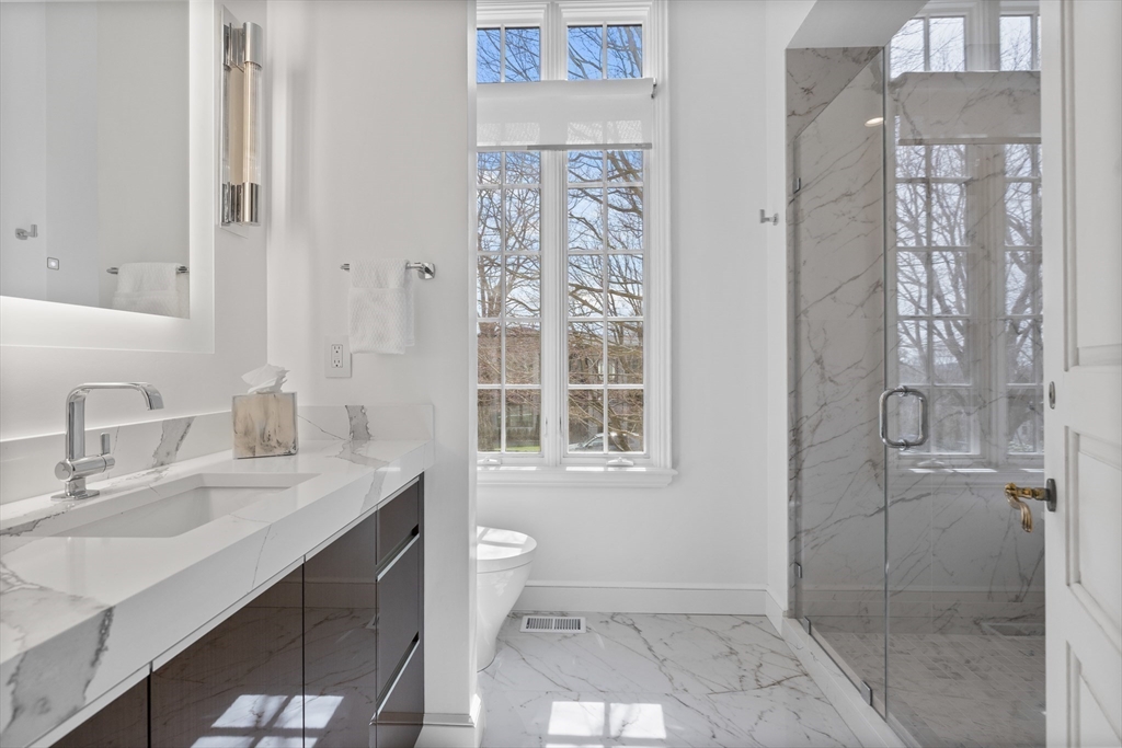 6 bed, 4+ bath apartment for rent at 120 Cabot St, Chestnut Hill — photo 30 of 37