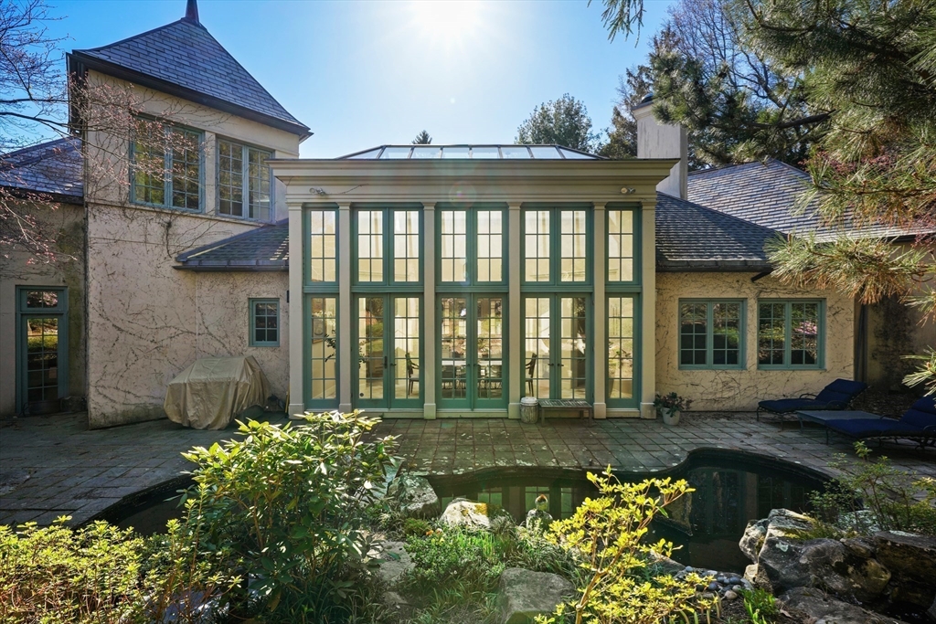6 bed, 4+ bath apartment for rent at 120 Cabot St, Chestnut Hill — photo 14 of 37