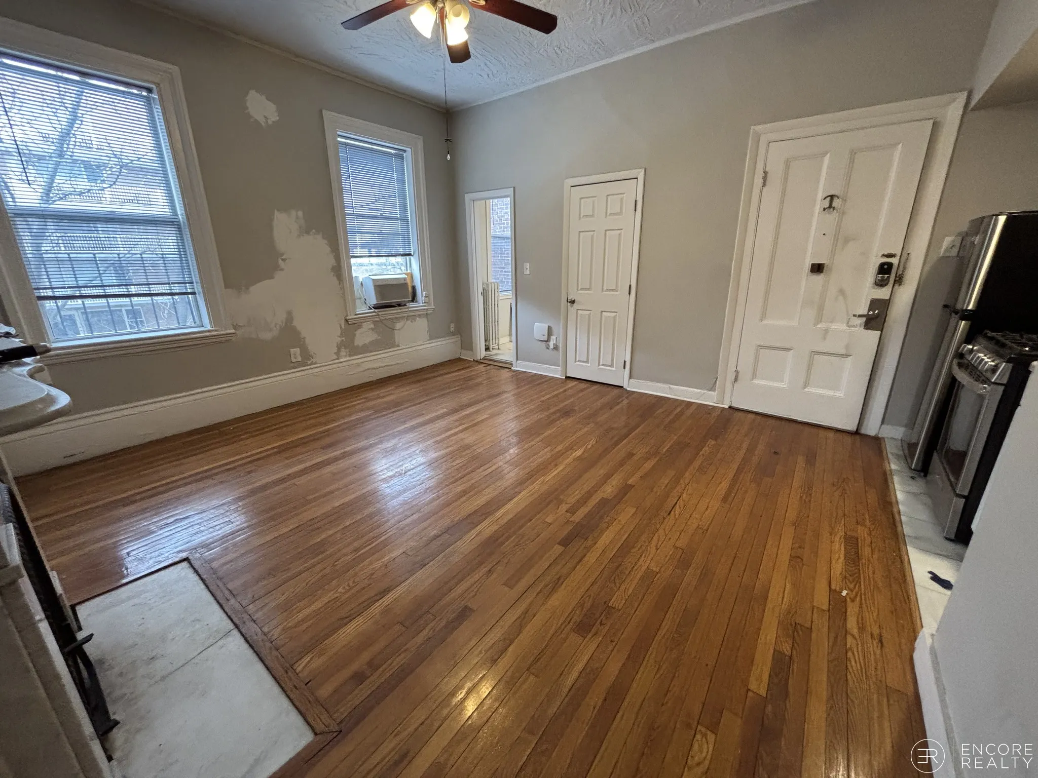 Studio bed, 1 bath apartment for rent at 120 Charles St Unit 8a, Beacon Hill — photo 3 of 5