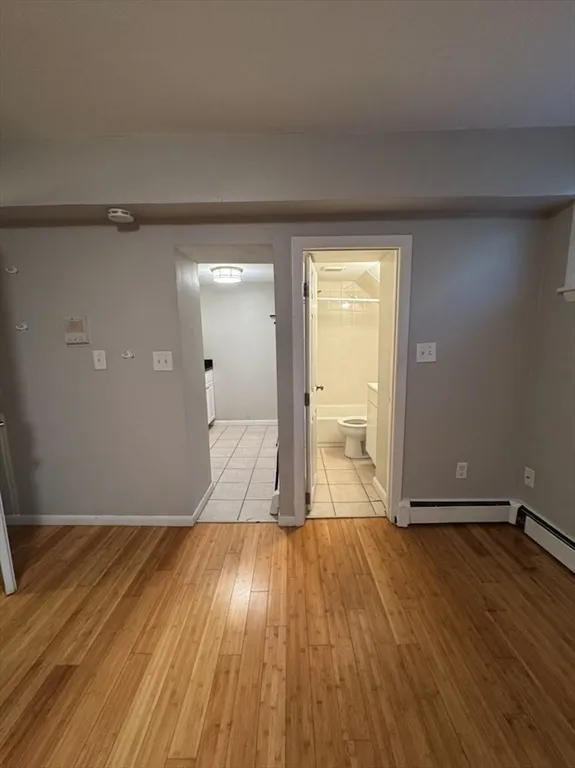 Studio bed, 1 bath apartment for rent at 120 Charles Unit 1, Beacon Hill — photo 3 of 4