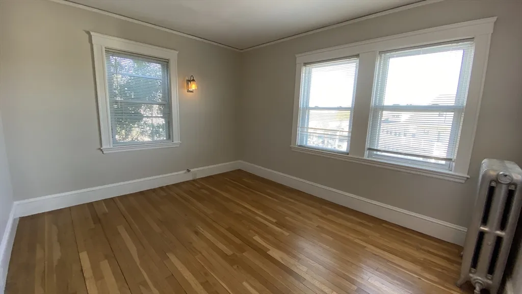 4 bed, 2 bath apartment for rent at 120 Colborne Rd Unit 2, Brighton — photo 6 of 11