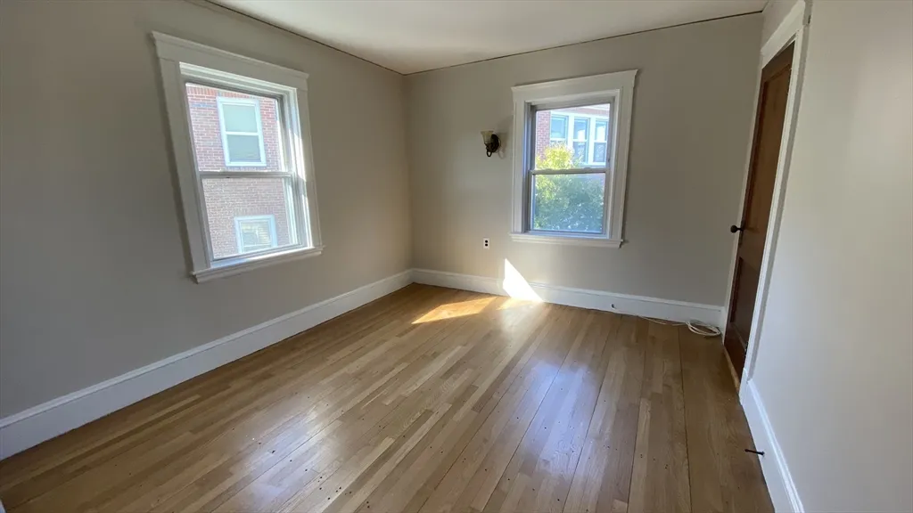 4 bed, 2 bath apartment for rent at 120 Colborne Rd Unit 2, Brighton — photo 5 of 11