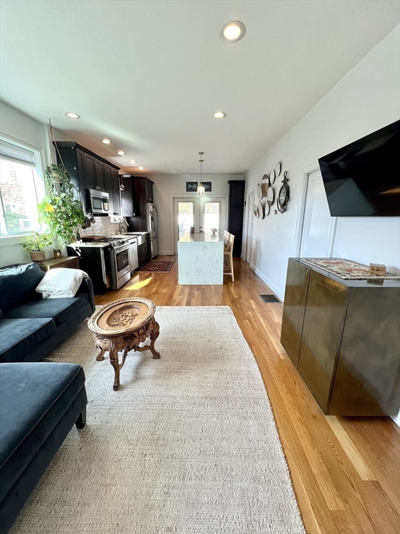 2 bed, 1 bath apartment for rent at 120 Coleridge St Unit 1, East Boston — photo 3 of 33