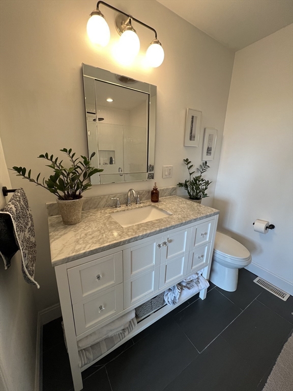 2 bed, 1 bath apartment for rent at 120 Coleridge St Unit 1, East Boston — photo 15 of 33
