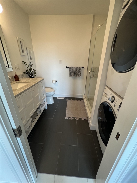 2 bed, 1 bath apartment for rent at 120 Coleridge St Unit 1, East Boston — photo 14 of 33
