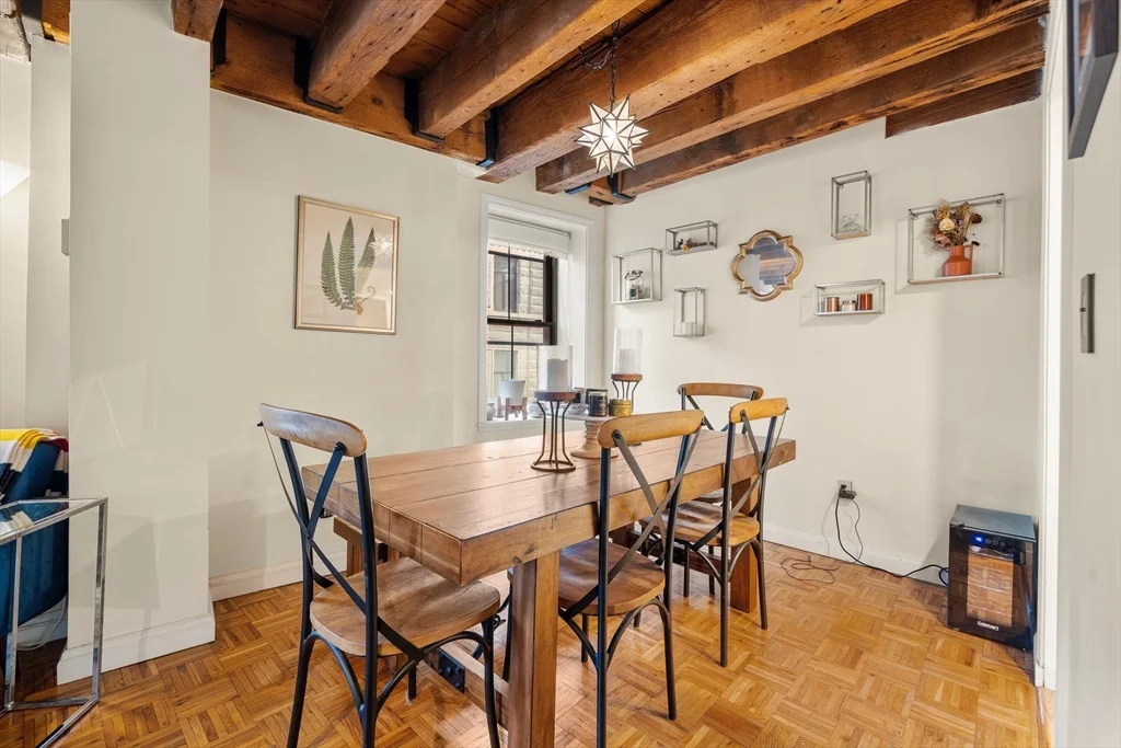 2 bed, 1 bath apartment for rent at 120 Commercial St Unit 3-2, Waterfront — photo 5 of 8