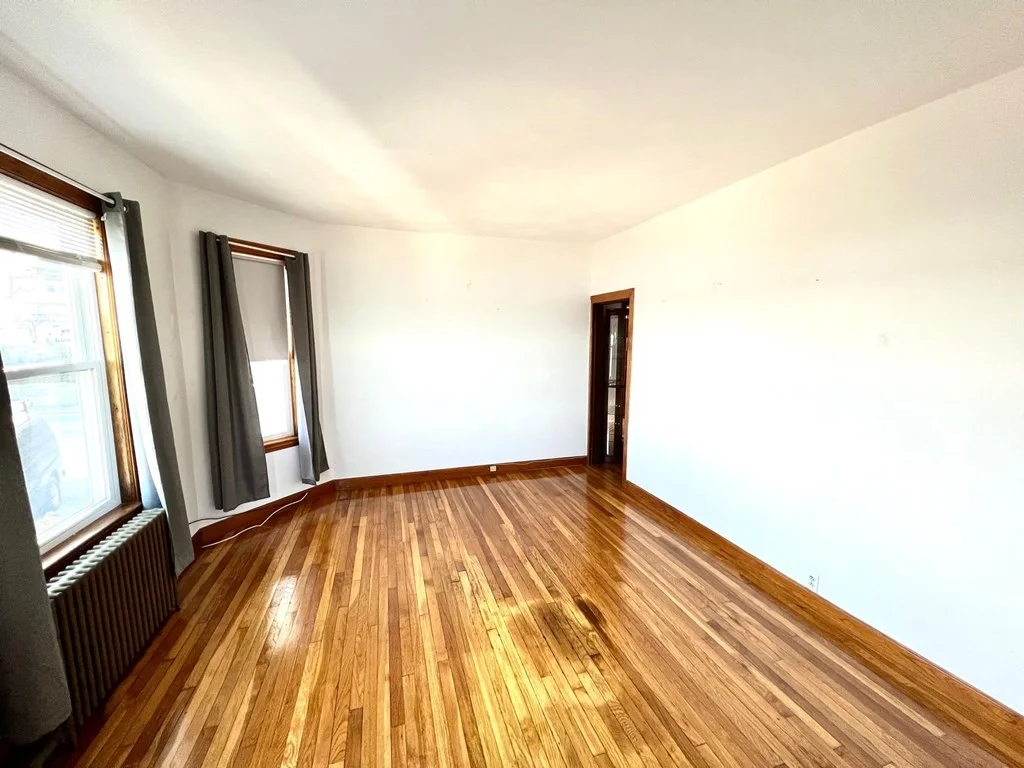 2 bed, 1 bath apartment for rent at 120 Crest Ave Unit 2, Winthrop — photo 9 of 17
