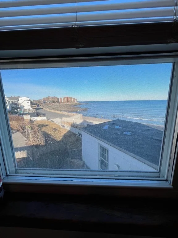 2 bed, 1 bath apartment for rent at 120 Crest Ave Unit 2, Winthrop — photo 11 of 17