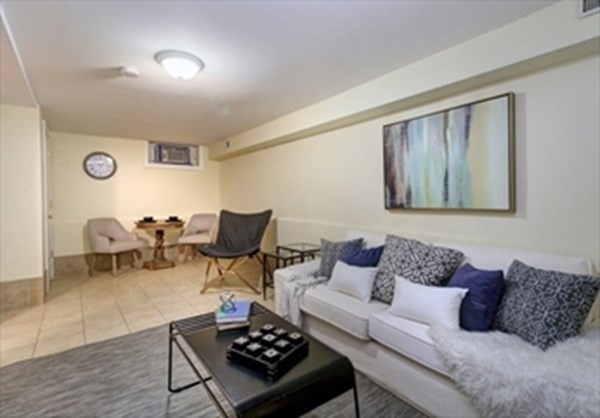 1 bed, 1 bath apartment for rent at 120 D St Unit 1, South Boston — photo 9 of 12