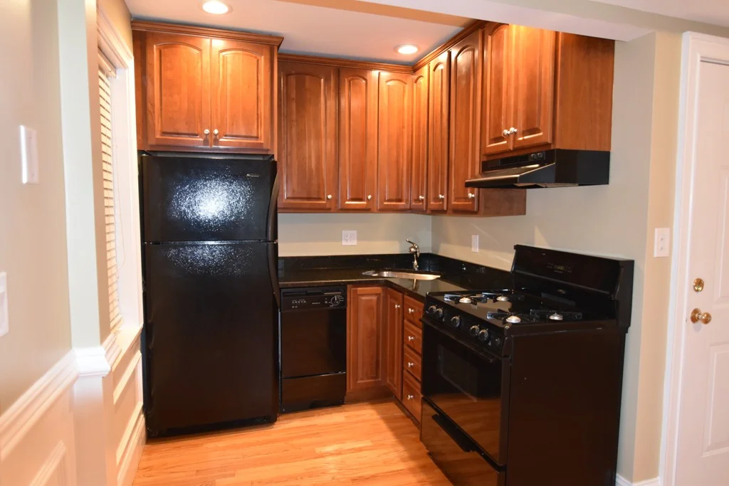 1 bed, 1 bath apartment for rent at 120 D St Unit 2, South Boston — photo 3 of 7
