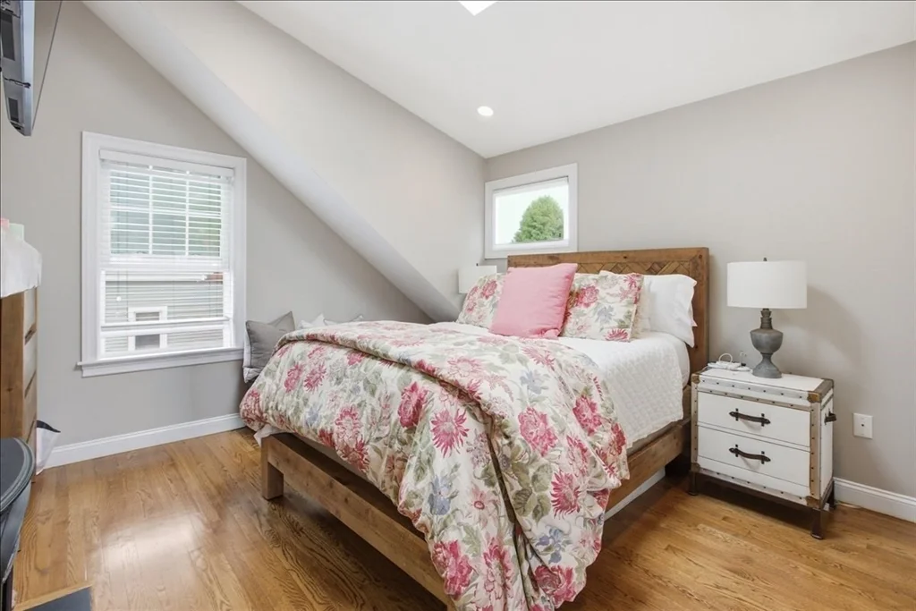 2 bed, 2 bath apartment for rent at 120 Elm St, Charlestown — photo 18 of 27