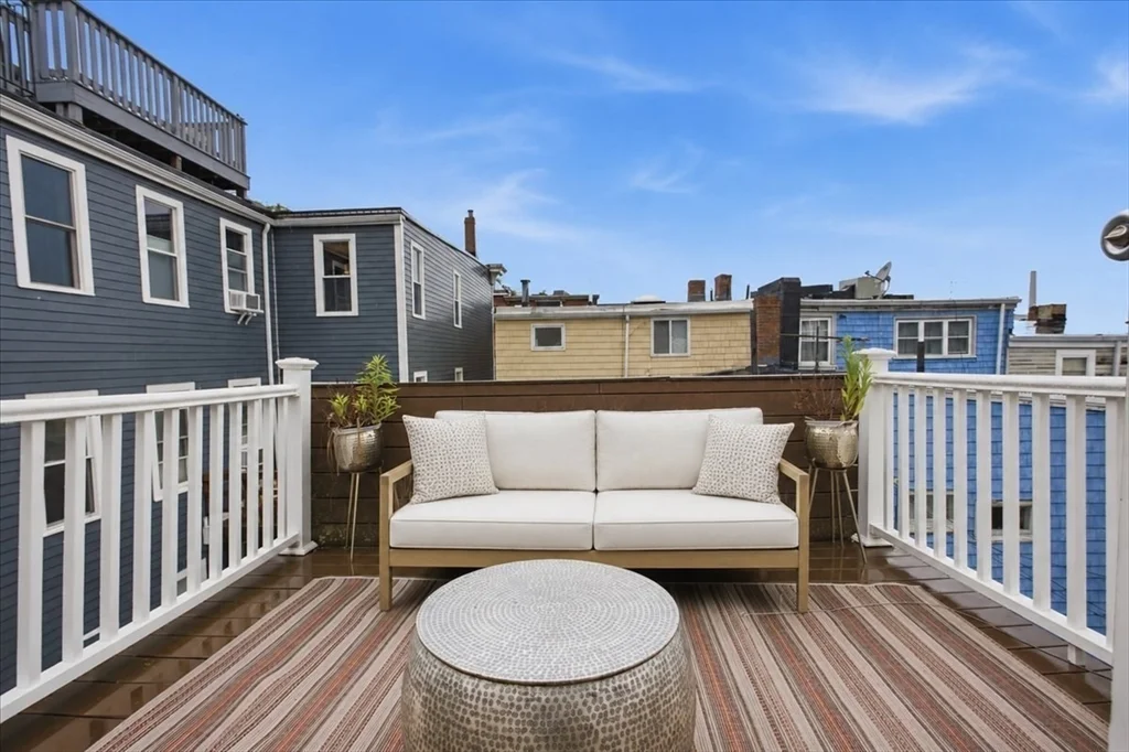 2 bed, 2 bath apartment for rent at 120 Elm St, Charlestown — photo 22 of 27