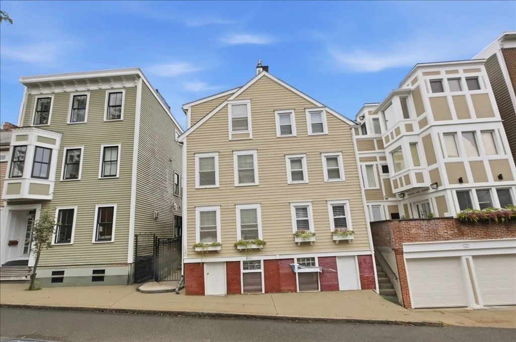 2 bed, 2 bath apartment for rent at 120 Elm St, Charlestown — photo 26 of 27