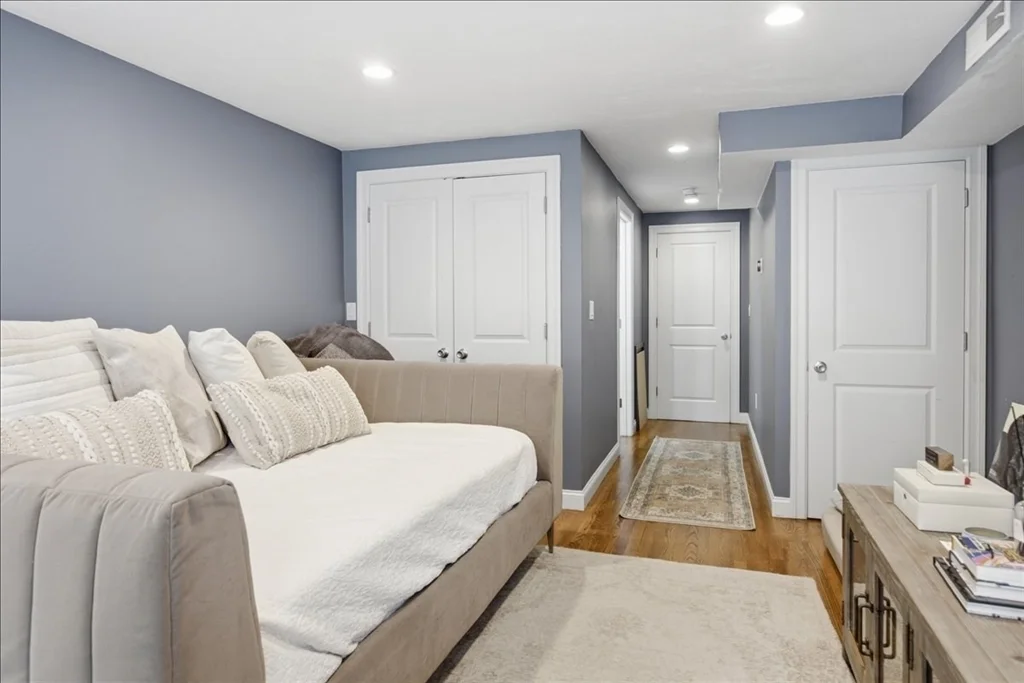 2 bed, 2 bath apartment for rent at 120 Elm St, Charlestown — photo 10 of 27