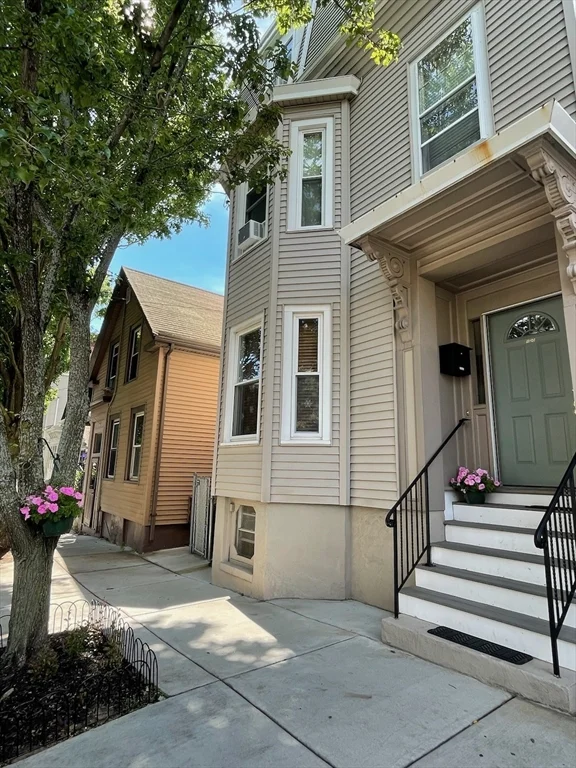 1 bed, 1 bath apartment for rent at 120 Eutaw Unit 3, East Boston — photo 1 of 13