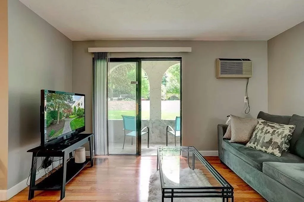 1 bed, 1 bath apartment for rent at 120 Fellsview Ter Unit 121, Haywardville — photo 6 of 18