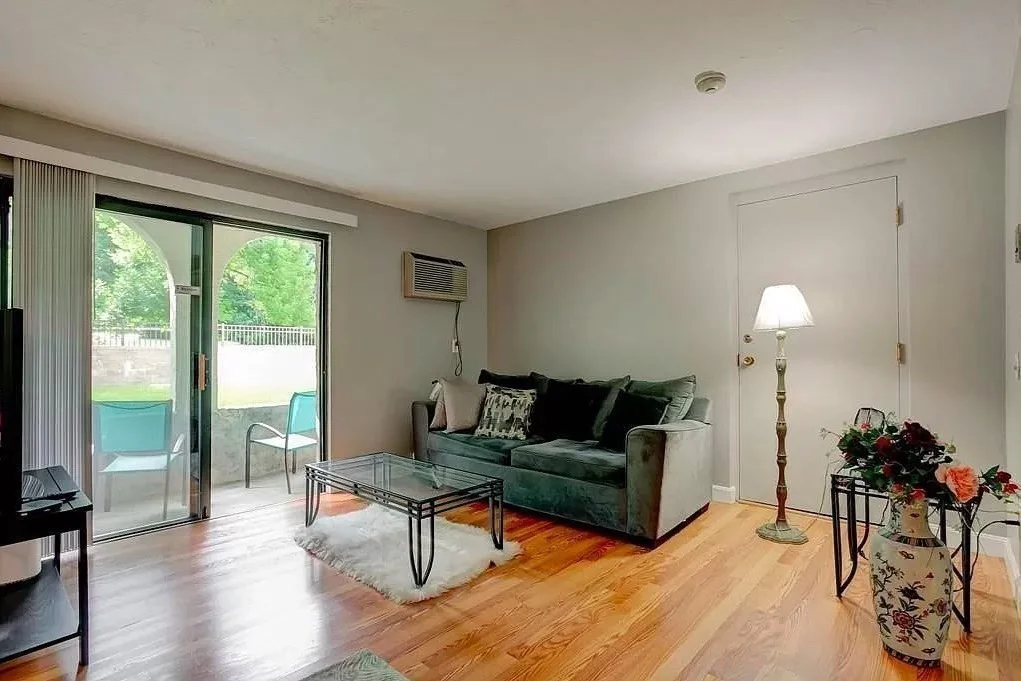1 bed, 1 bath apartment for rent at 120 Fellsview Ter Unit 121, Haywardville — photo 5 of 18