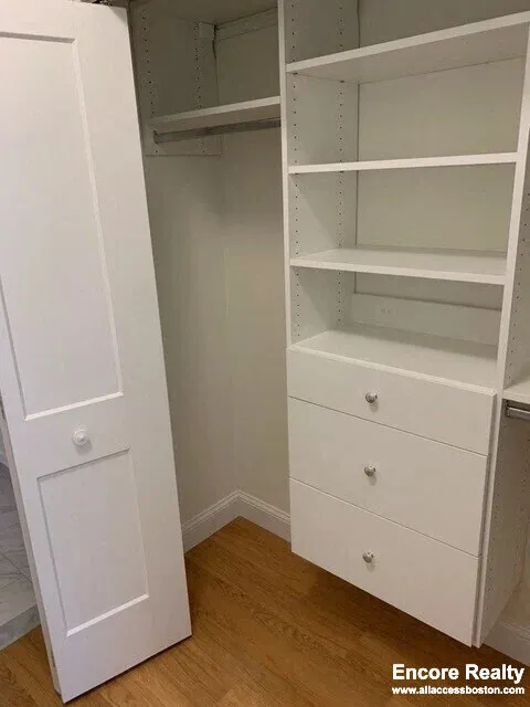 2 bed, 2 bath apartment for rent at 120 Gerry Rd Unit 108, Chestnut Hill — photo 7 of 9