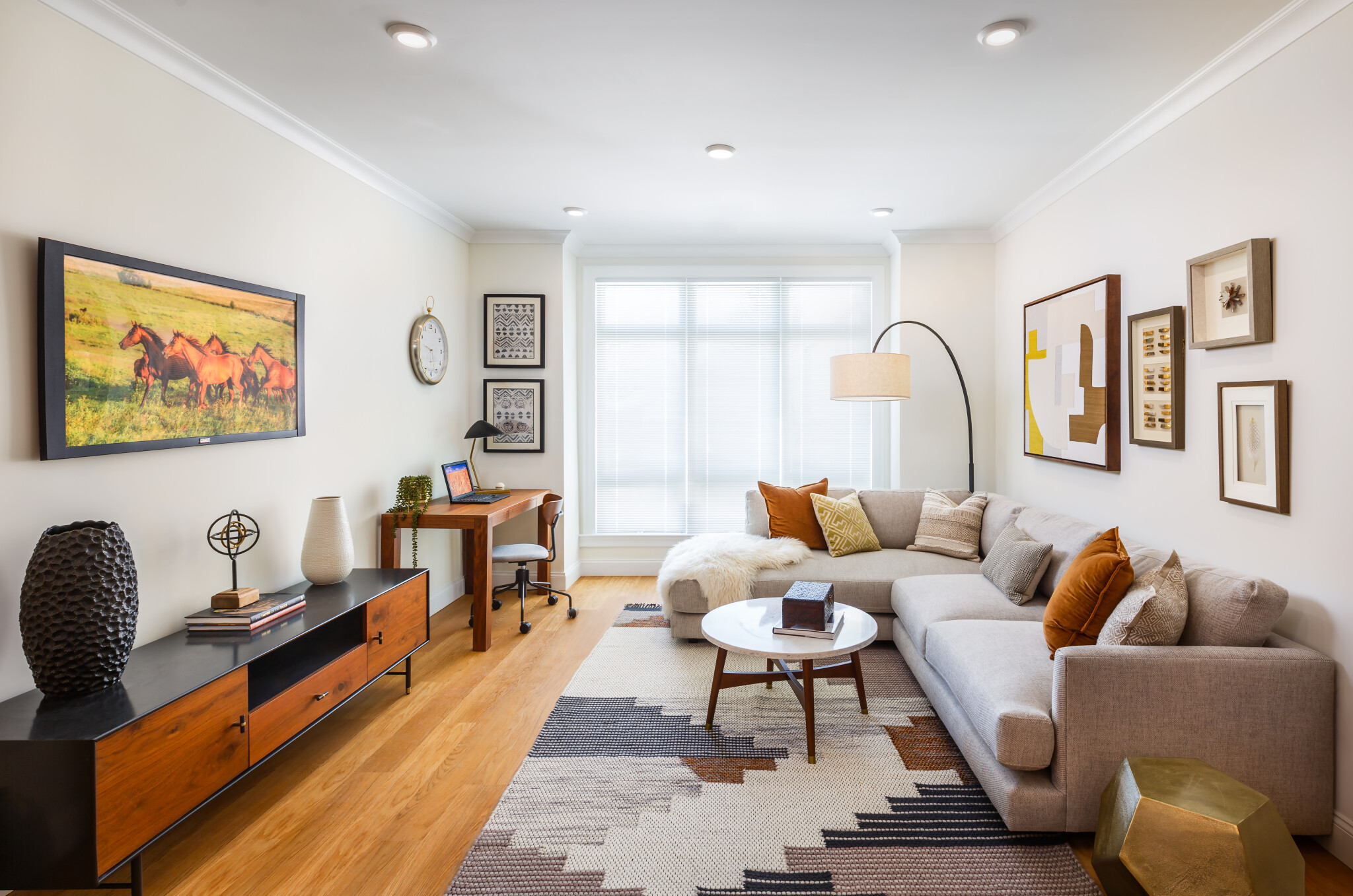 2 bed, 2 bath apartment for rent at 120 Gerry Rd Unit 111, Chestnut Hill — photo 4 of 8
