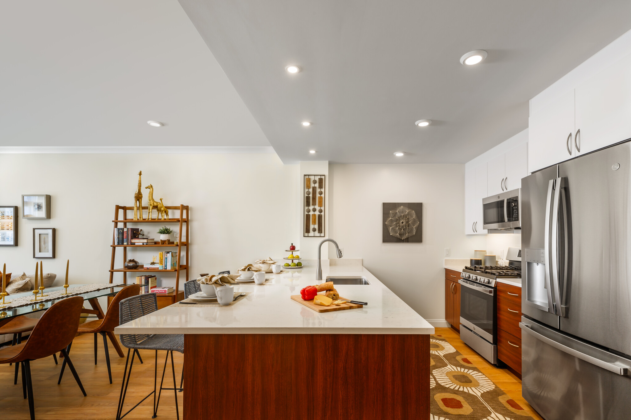 2 bed, 2 bath apartment for rent at 120 Gerry Rd Unit 203, Chestnut Hill — photo 2 of 8