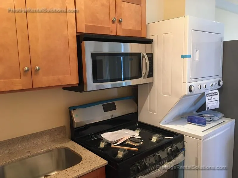 3 bed, 1 bath apartment for rent at 120 Gladstone St Unit 3, East Boston — photo 6 of 18