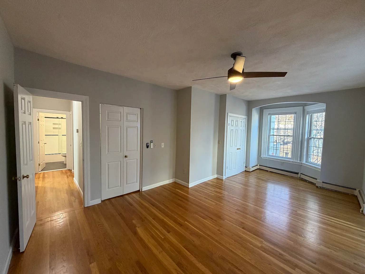 2 bed, 1 bath apartment for rent at 120 Highland St Unit 1, Roxbury — photo 2 of 13