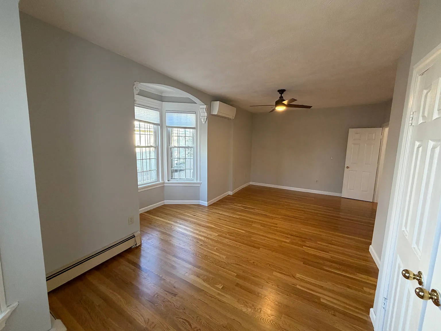 2 bed, 1 bath apartment for rent at 120 Highland St Unit 1, Roxbury — photo 3 of 13