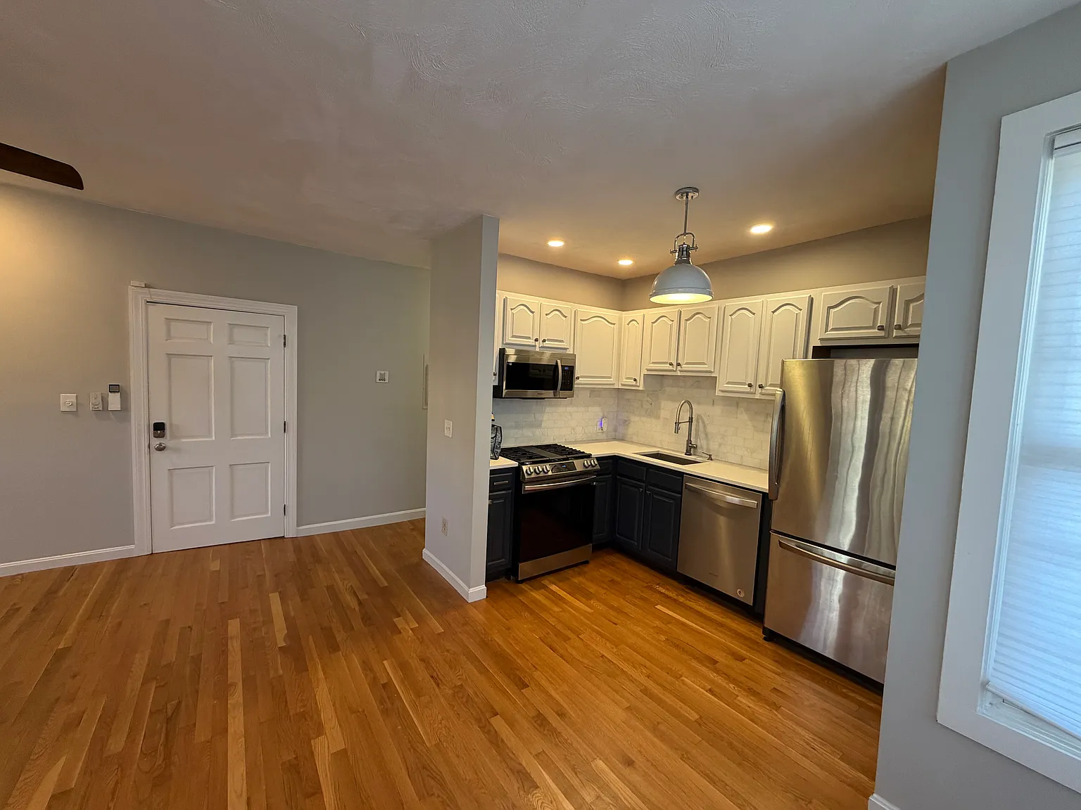 2 bed, 1 bath apartment for rent at 120 Highland St Unit 1, Roxbury — photo 5 of 13