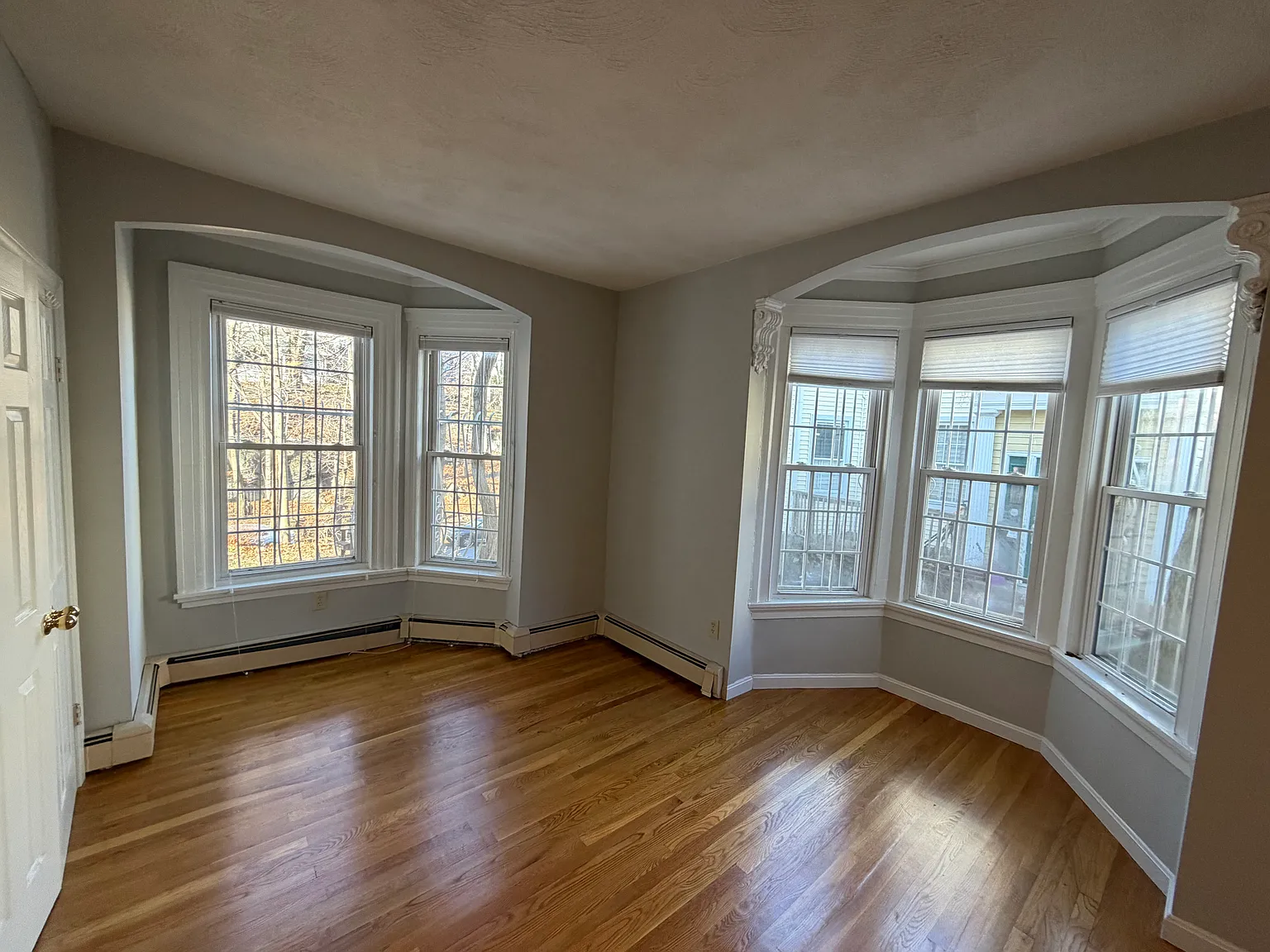 2 bed, 1 bath apartment for rent at 120 Highland St Unit 1, Roxbury — photo 4 of 13