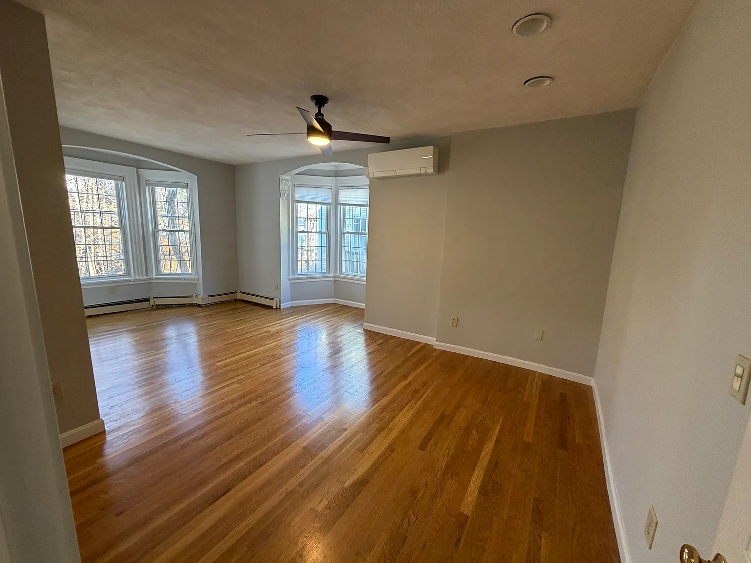 2 bed, 1 bath apartment for rent at 120 Highland St Unit 1, Roxbury — photo 11 of 13