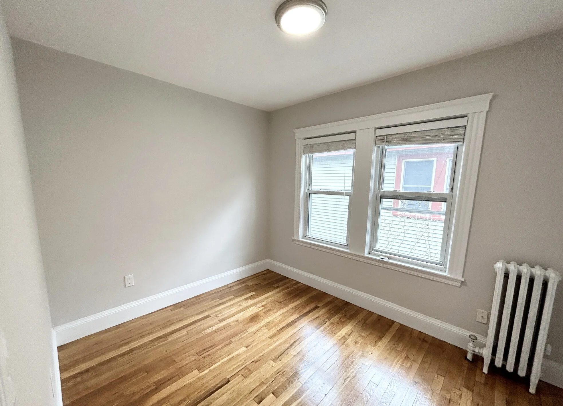 4 bed, 1 bath apartment for rent at 120 Hillside St Unit 2A, Mission Hill — photo 8 of 9