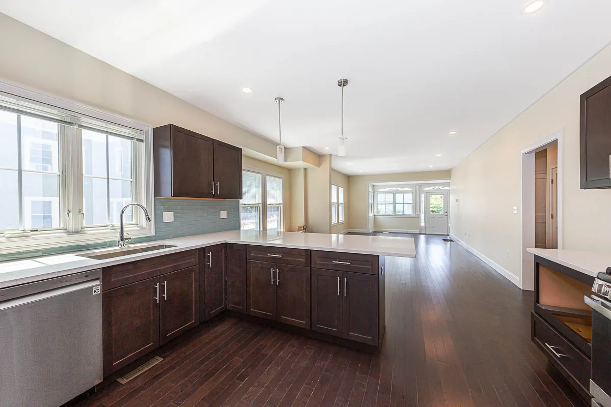 6 bed, 4+ bath apartment for rent at 120 Jerome St Unit 1, West Medford — photo 23 of 28