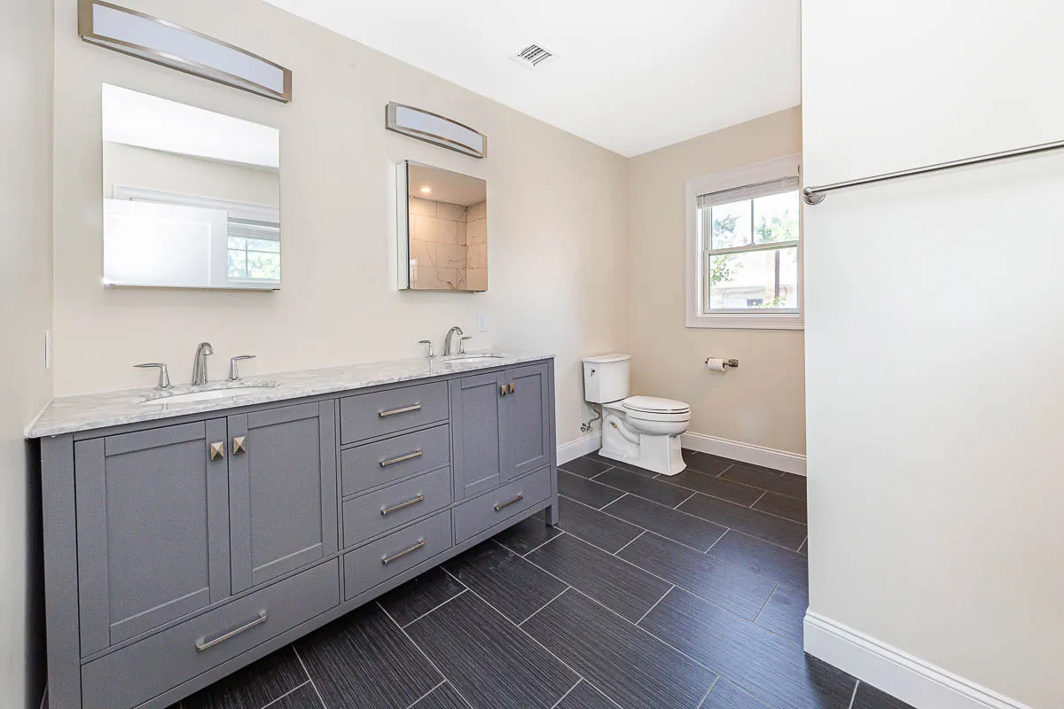 6 bed, 4+ bath apartment for rent at 120 Jerome St Unit 1, West Medford — photo 16 of 28