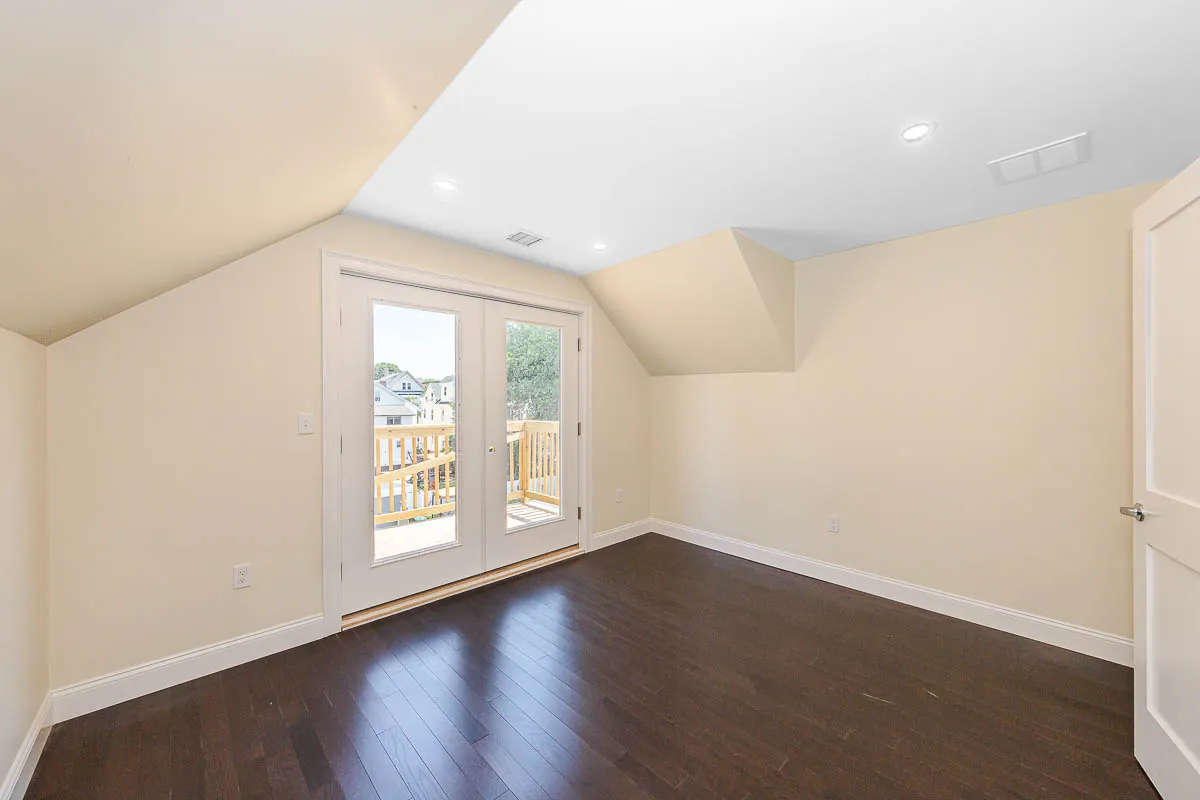 6 bed, 4+ bath apartment for rent at 120 Jerome St Unit 1, West Medford — photo 20 of 28