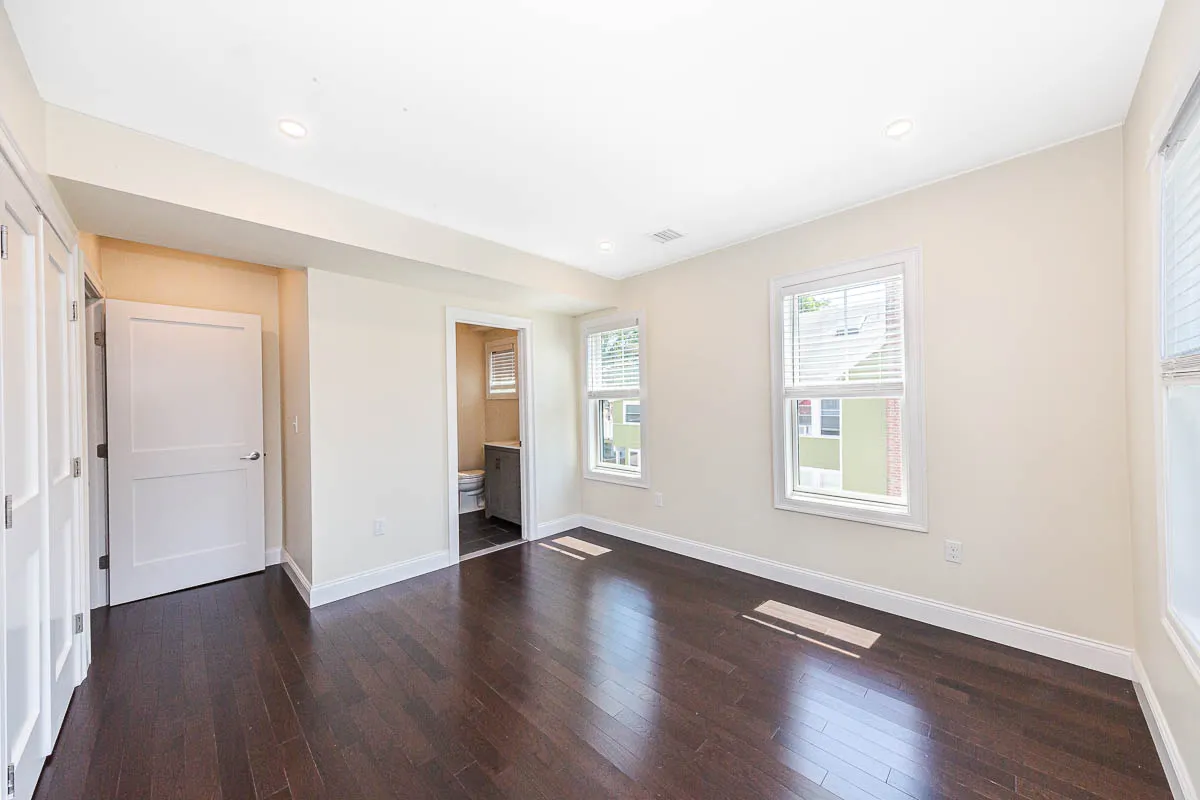 6 bed, 4+ bath apartment for rent at 120 Jerome St Unit 1, West Medford — photo 8 of 28