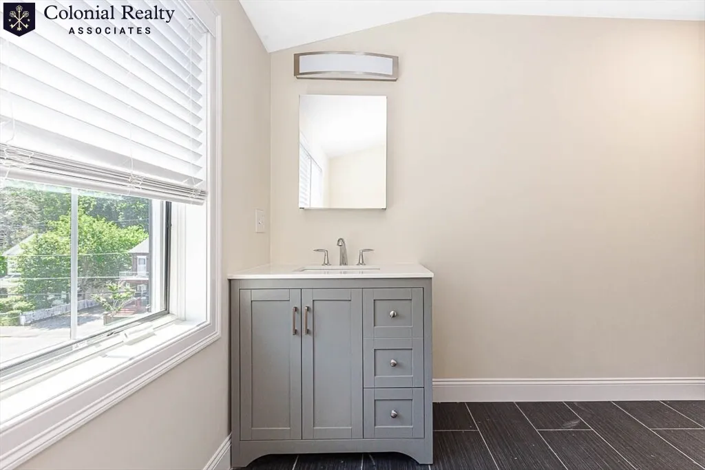6 bed, 5 bath apartment for rent at 120 Jerome St Unit 120, West Medford — photo 30 of 37