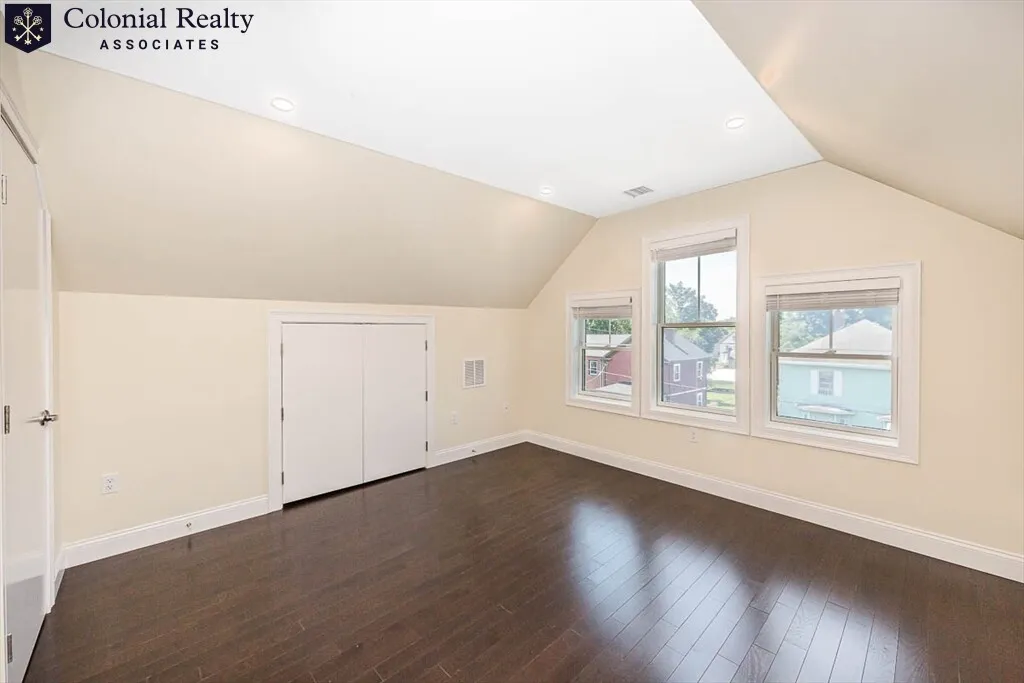 6 bed, 5 bath apartment for rent at 120 Jerome St Unit 120, West Medford — photo 28 of 37