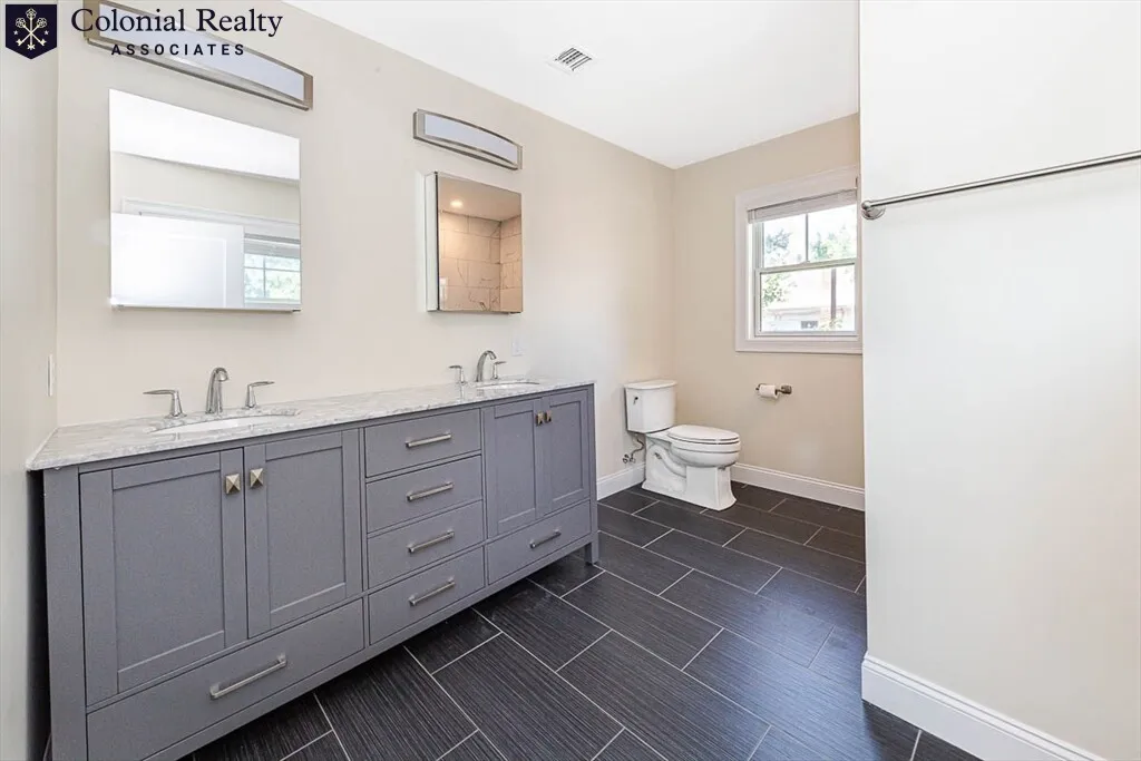 6 bed, 5 bath apartment for rent at 120 Jerome St Unit 120, West Medford — photo 25 of 37