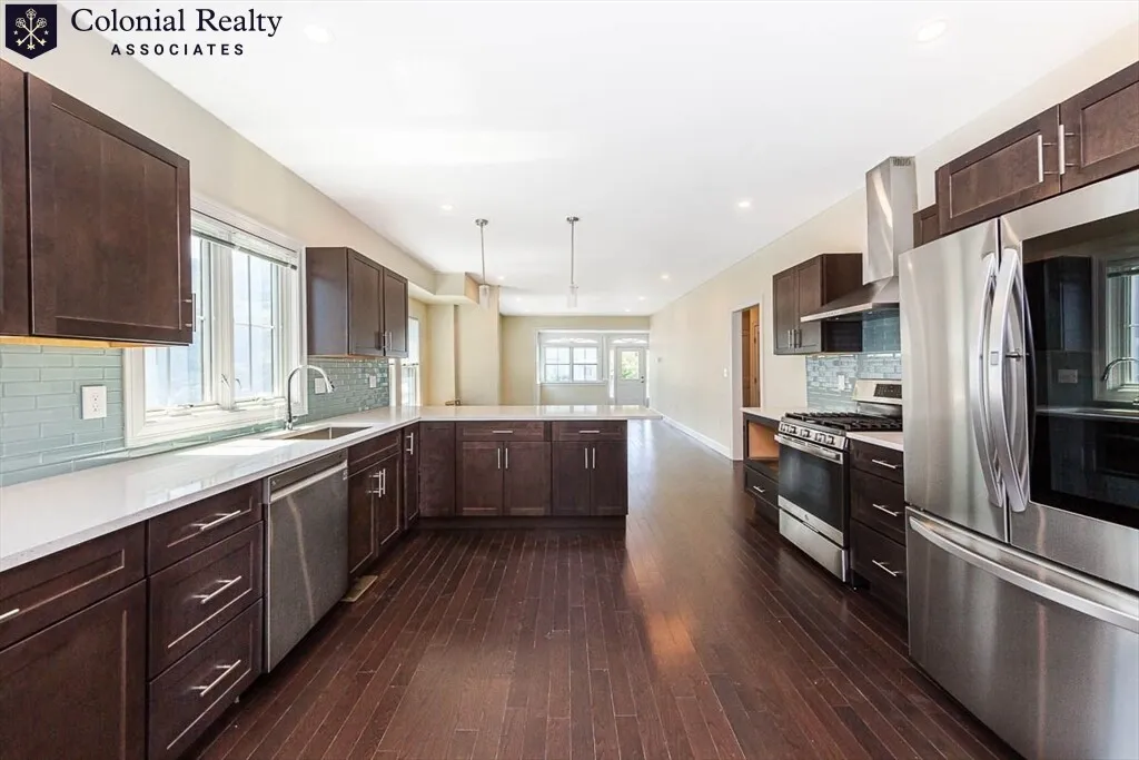 6 bed, 5 bath apartment for rent at 120 Jerome St Unit 120, West Medford — photo 13 of 37
