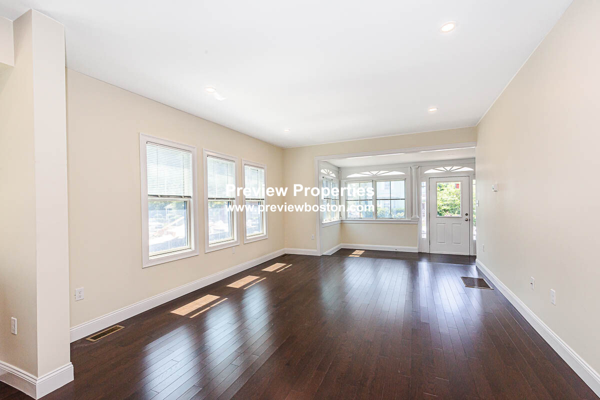 6 bed, 4+ bath apartment for rent at 120 Jerome St Unit P, West Medford — photo 25 of 27